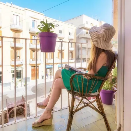 Point House - With Balcony Ortigia Wifi *